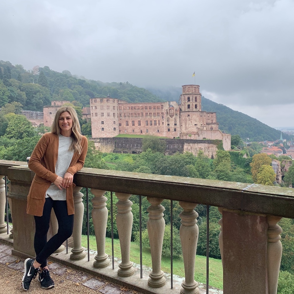 Meet your Posher, Jenny